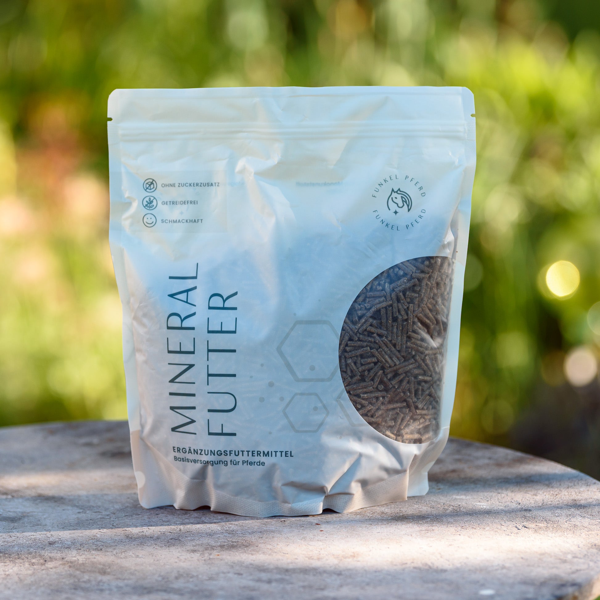 Hochwertiges, getreidefreies Mineralfutter in umweltfreundlicher Verpackung