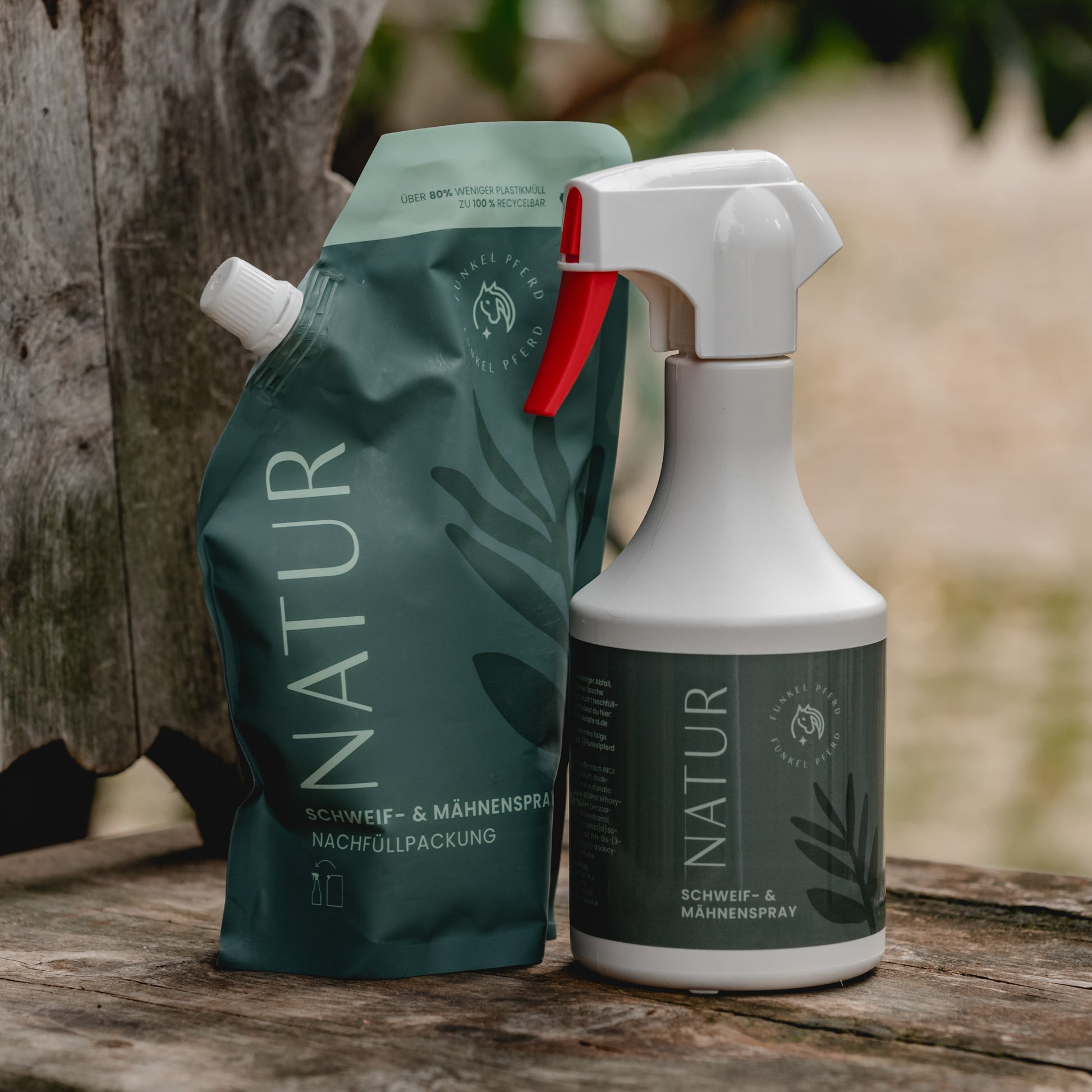 Schweif- und Mähnenspray Set mit dem Duft Natur als Sprühflasche und Nachfüllbeutel