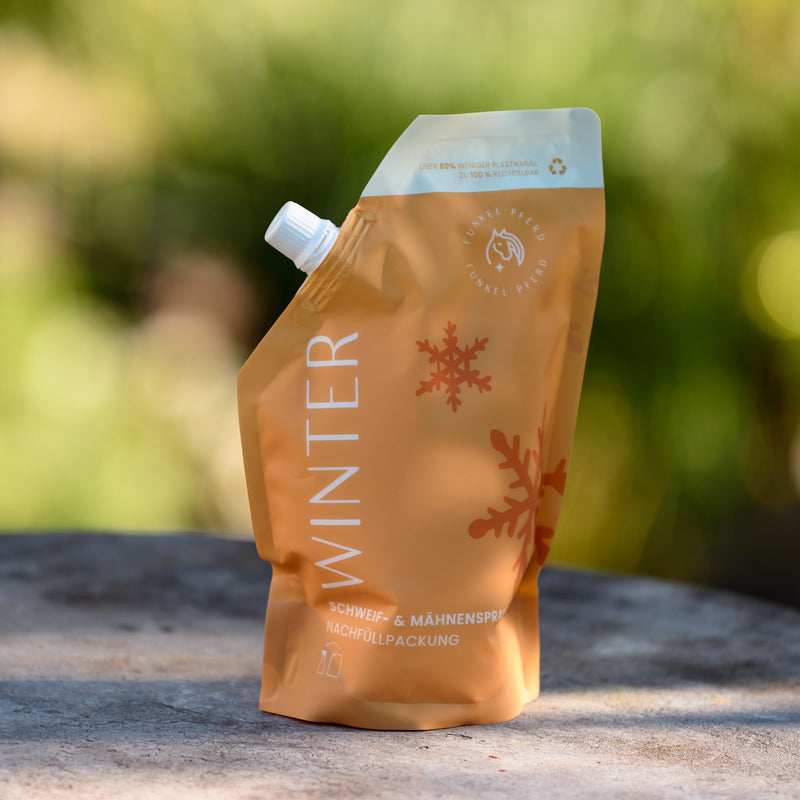 Schweif- und Mähnenspray Winter Duft als Nachfüllbeute mit Ausgießer